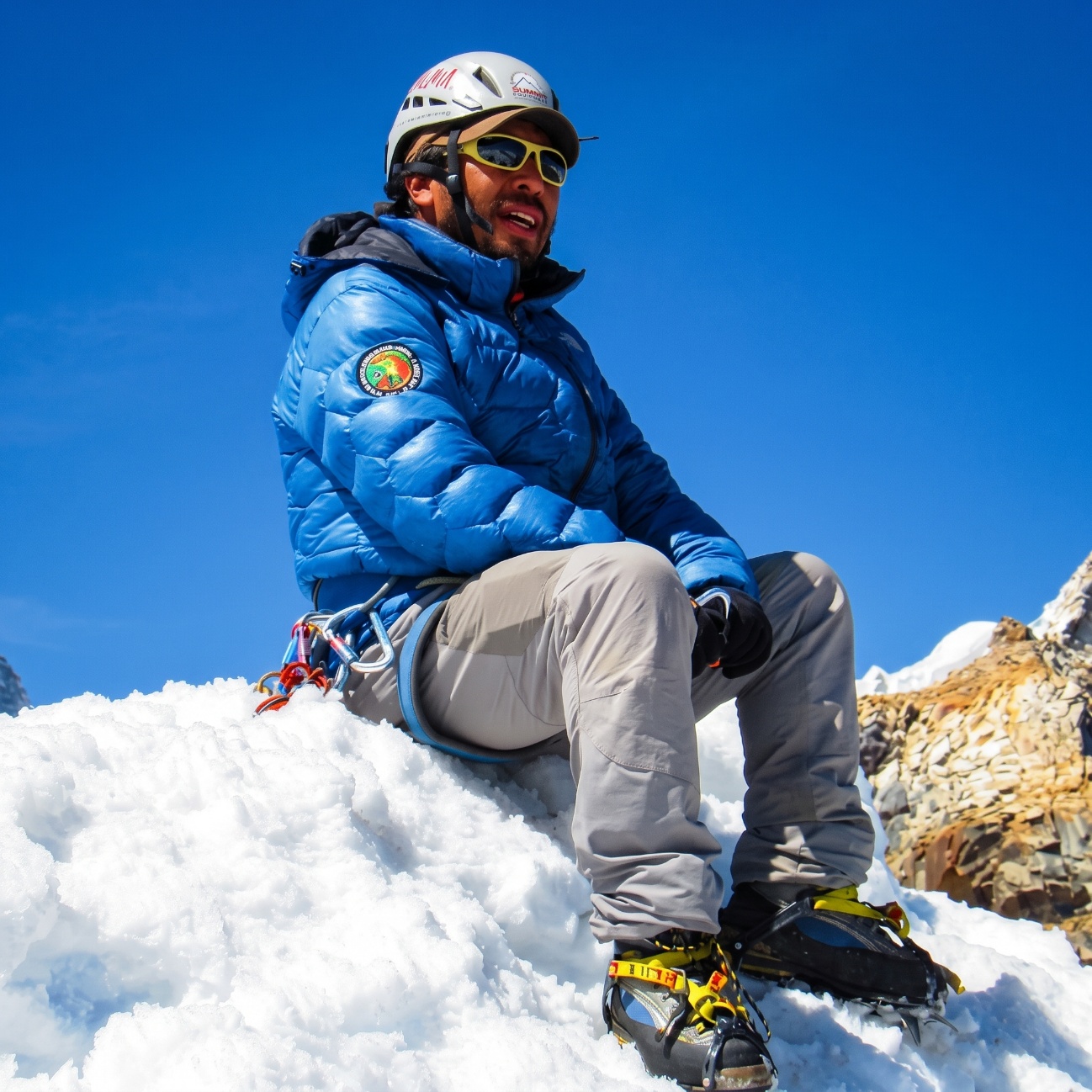 Andy Martínez Díaz durante una expedición de montaña